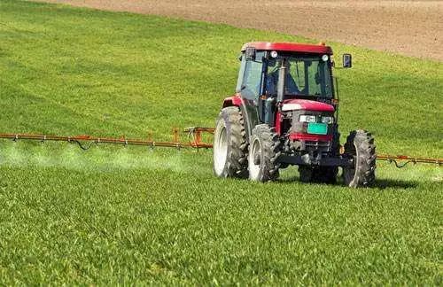 小店區(qū)未來三年農(nóng)機(jī)購置補(bǔ)貼實(shí)施方案出爐，農(nóng)業(yè)機(jī)械銷售迎來新機(jī)遇